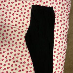 Ava & Viv Black Leggings